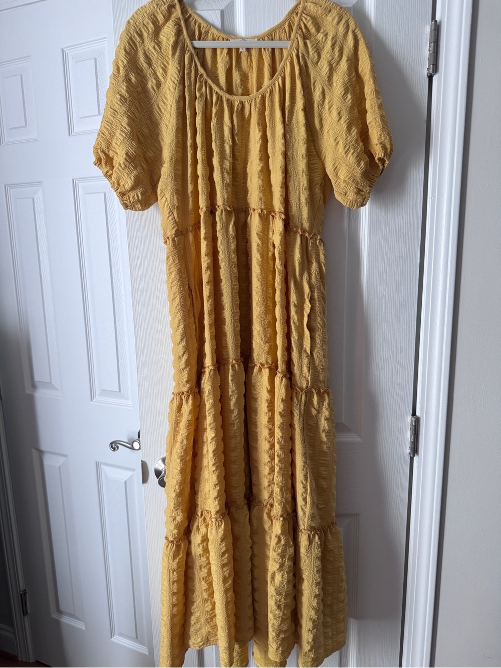 entro Mustard Yellow Textured Tiered Maxi Dress – Size Large